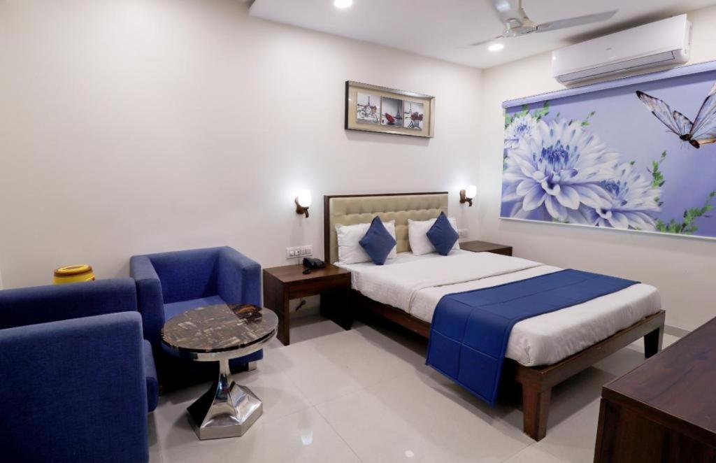 Royal Inn Hotel Ambaji 外观 照片