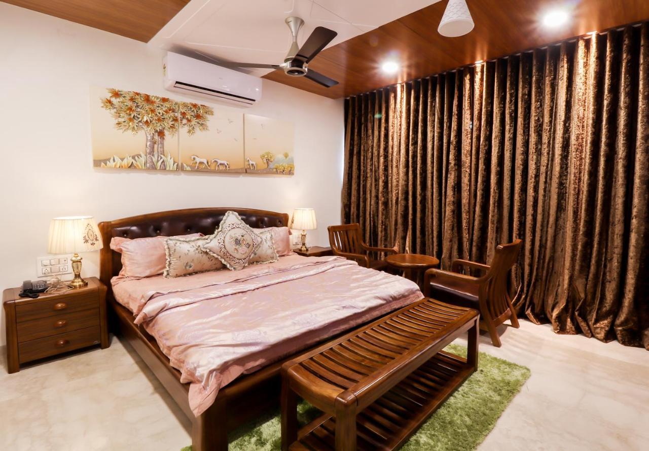 Royal Inn Hotel Ambaji 外观 照片