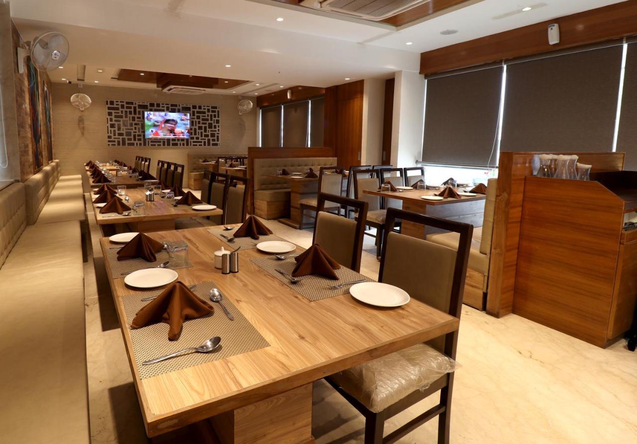 Royal Inn Hotel Ambaji 外观 照片